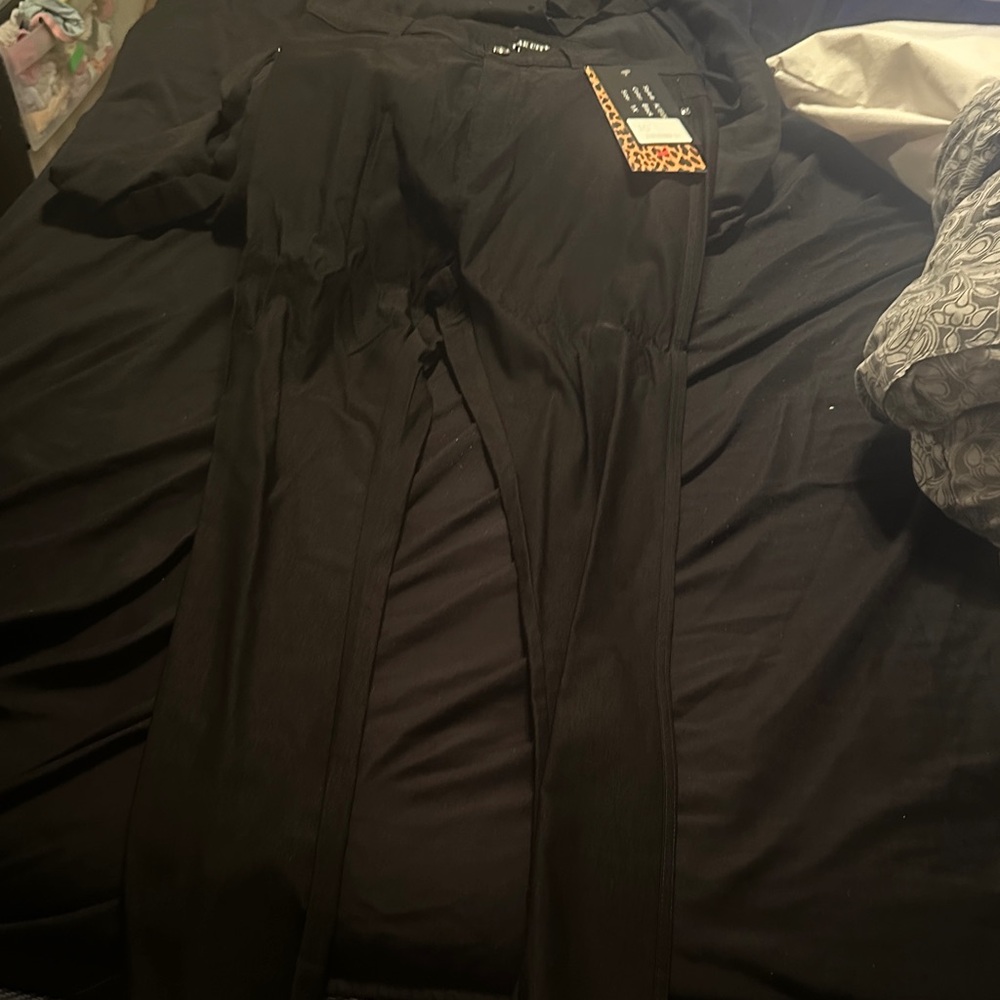 Black Skinny Pants
